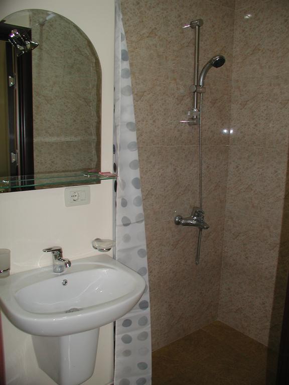 Hotel Grig Yerevan Room photo